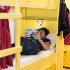 Marco Polo Party Hostel интерьер отеля