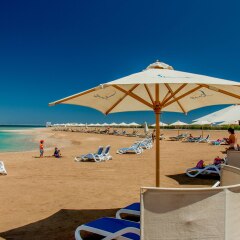 Samra Bay Hotel & Resort - All Inclusive пляж