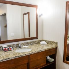 Отель Travelodge Culver City ванная фото 2