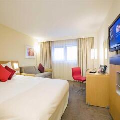 Отель Novotel Birmingham Airport комната для гостей фото 2