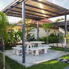 Отель Smile Resort Sriracha фото 2
