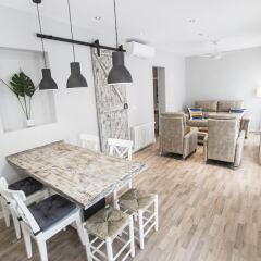 Отель Alterhome Apartamento Puerta de Toledo I балкон