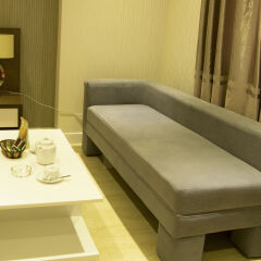 Апартаменты Sunny Serviced Apartment сауна