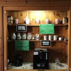 Отель Mucha Masia Hostel Rural-Urbà Испания, Эль-Прат-де-Льобрегат - отзывы, цены и фото номеров - забронировать отель Mucha Masia Hostel Rural-Urbà онлайн интерьер отеля фото 2