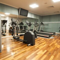 Отель Radisson Blu Hotel, Wroclaw Польша, Вроцлав - 1 отзыв об отеле, цены и фото номеров - забронировать отель Radisson Blu Hotel, Wroclaw онлайн фитнесс-зал фото 4