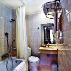 Sahinler Hotel ванная