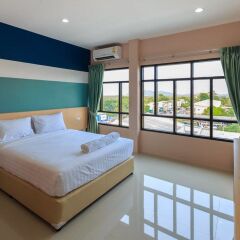 Отель JJ Residence Phuket Town комната для гостей фото 5