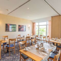 Отель Ramada by Wyndham Hannover Германия, Ганновер - отзывы, цены и фото номеров - забронировать отель Ramada by Wyndham Hannover онлайн питание фото 2