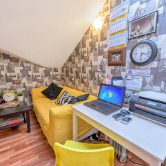 Хостел Страна Чудес на Невском - Ретро интерьер отеля