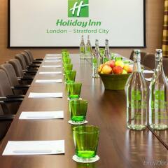 Отель Holiday Inn London - Stratford City