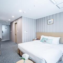 Hotel Atrium комната для гостей