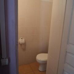Отель Guest House Cico Грузия, Степанцминда - отзывы, цены и фото номеров - забронировать отель Guest House Cico онлайн ванная фото 2