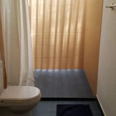 Отель Hangover Hostels Seeduwa ванная