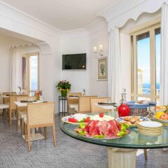 Отель B&B Al Pesce D'Oro Италия, Амальфи - отзывы, цены и фото номеров - забронировать отель B&B Al Pesce D'Oro онлайн гостиничный бар