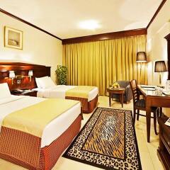 Отель Admiral Plaza Hotel Dubai ОАЭ, Дубай - отзывы, цены и фото номеров - забронировать отель Admiral Plaza Hotel Dubai онлайн комната для гостей фото 2