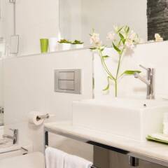 Отель Apartosuites Jardines De Sabatini Мадрид фото 15