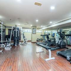 Landmark Summit Hotel фитнесс-зал фото 2