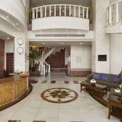 Ramada Beach Hotel Ajman интерьер отеля фото 2