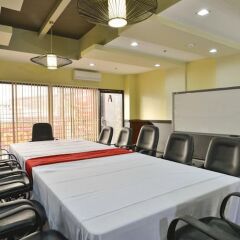 Отель Express Inn Cebu