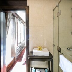 Отель Gray Line Private Luxury Cruise ванная