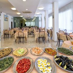 Отель Roby Италия, Риччоне - отзывы, цены и фото номеров - забронировать отель Roby онлайн питание фото 2