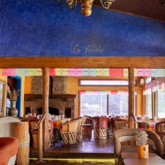 Отель Villa Mexicana Creel Mountain Lodge питание