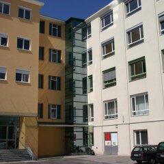 Отель Workbase Hostel Австрия, Вена - отзывы, цены и фото номеров - забронировать отель Workbase Hostel онлайн парковка