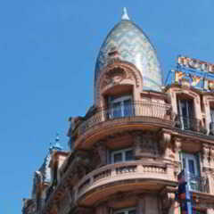 Отель Kyriad Centre Gare Ницца развлечения