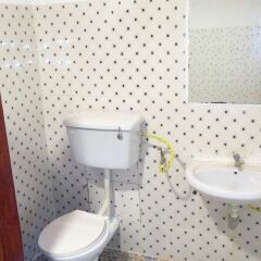 Отель WS Diamond Hotel of Kono Сьерра-Леоне, Койду - отзывы, цены и фото номеров - забронировать отель WS Diamond Hotel of Kono онлайн ванная фото 2