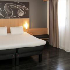 Отель ibis Nice Palais des Congrès Франция, Ницца - 1 отзыв об отеле, цены и фото номеров - забронировать отель ibis Nice Palais des Congrès онлайн сейф в номере