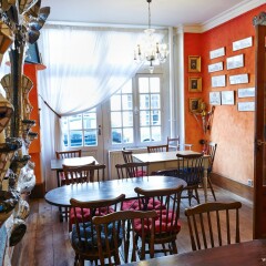 Отель Hôtel Jeanne d'Arc Le Marais Франция, Париж - отзывы, цены и фото номеров - забронировать отель Hôtel Jeanne d'Arc Le Marais онлайн питание фото 2
