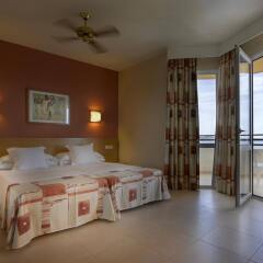 Отель TRS Ibiza Hotel - Adults Only Испания, Сан-Антони-де-Портмань - отзывы, цены и фото номеров - забронировать отель TRS Ibiza Hotel - Adults Only онлайн комната для гостей