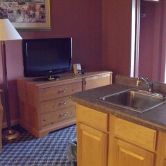 Отель Americas Best Value Inn Three Rivers удобства в номере