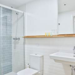 Отель Sömn Hipsuites Ondarreta Сан-Себастьян фото 7
