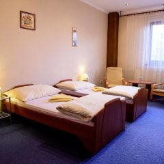 Hotel Slnecny Dvor in Michalovce, Slovakia from 126$, photos, reviews - zenhotels.com guestroom photo 3
