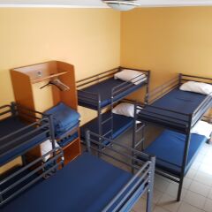 Отель Hostel Van Gogh Brussels Бельгия, Брюссель - 1 отзыв об отеле, цены и фото номеров - забронировать отель Hostel Van Gogh Brussels онлайн балкон