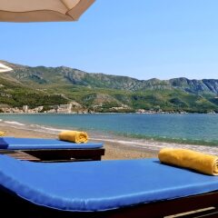 Отель Iberostar Bellevue - All Inclusive Черногория, Будва - 12 отзывов об отеле, цены и фото номеров - забронировать отель Iberostar Bellevue - All Inclusive онлайн приотельная территория фото 2