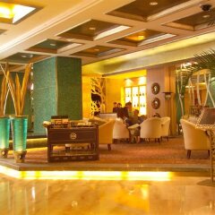 Отель Radisson Blu Hotel Shanghai New World Китай, Шанхай - 3 отзыва об отеле, цены и фото номеров - забронировать отель Radisson Blu Hotel Shanghai New World онлайн интерьер отеля