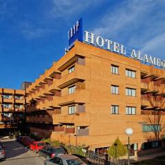 TRYP Madrid Alameda Aeropuerto Hotel Мадрид парковка