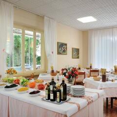 Hotel Capri Римини питание фото 3