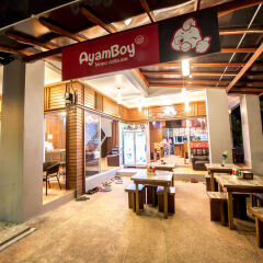 Отель Lanta Nice Beach House Ланта питание