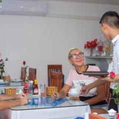 Отель Hanoi Luxury House & Travel Вьетнам, Ханой - отзывы, цены и фото номеров - забронировать отель Hanoi Luxury House & Travel онлайн гостиничный бар