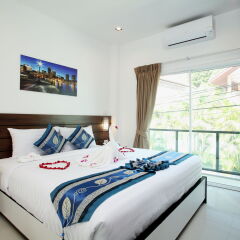 Отель Kata Hill View Villas by Kata Sea View Villas комната для гостей фото 4