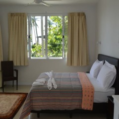 Апартаменты Coconut Bay Penthouse Apartment Ланта комната для гостей