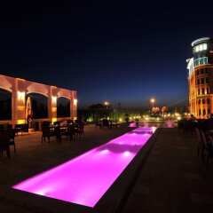 DoubleTree by Hilton Hotel Van Турция, Ван - отзывы, цены и фото номеров - забронировать отель DoubleTree by Hilton Hotel Van онлайн бассейн фото 3