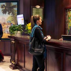 Отель Mercure Madrid Plaza De Espana Hotel Испания, Мадрид - 3 отзыва об отеле, цены и фото номеров - забронировать отель Mercure Madrid Plaza De Espana Hotel онлайн интерьер отеля фото 3