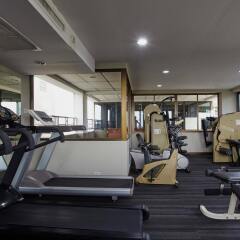 Отель Royal Suite Residence Boutique Бангкок фитнесс-зал фото 2
