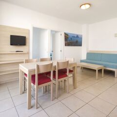 Отель Apartamentos Tramuntana комната для гостей фото 2