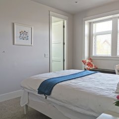 Vancouver West Cozy Retreat by Host Launch in Vancouver, Canada from 239$, photos, reviews - zenhotels.com guestroom photo 2