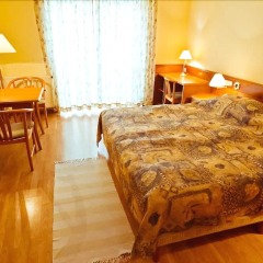 Отель Holiday Club Apartman Hotel Венгрия, Хевиз - отзывы, цены и фото номеров - забронировать отель Holiday Club Apartman Hotel онлайн комната для гостей